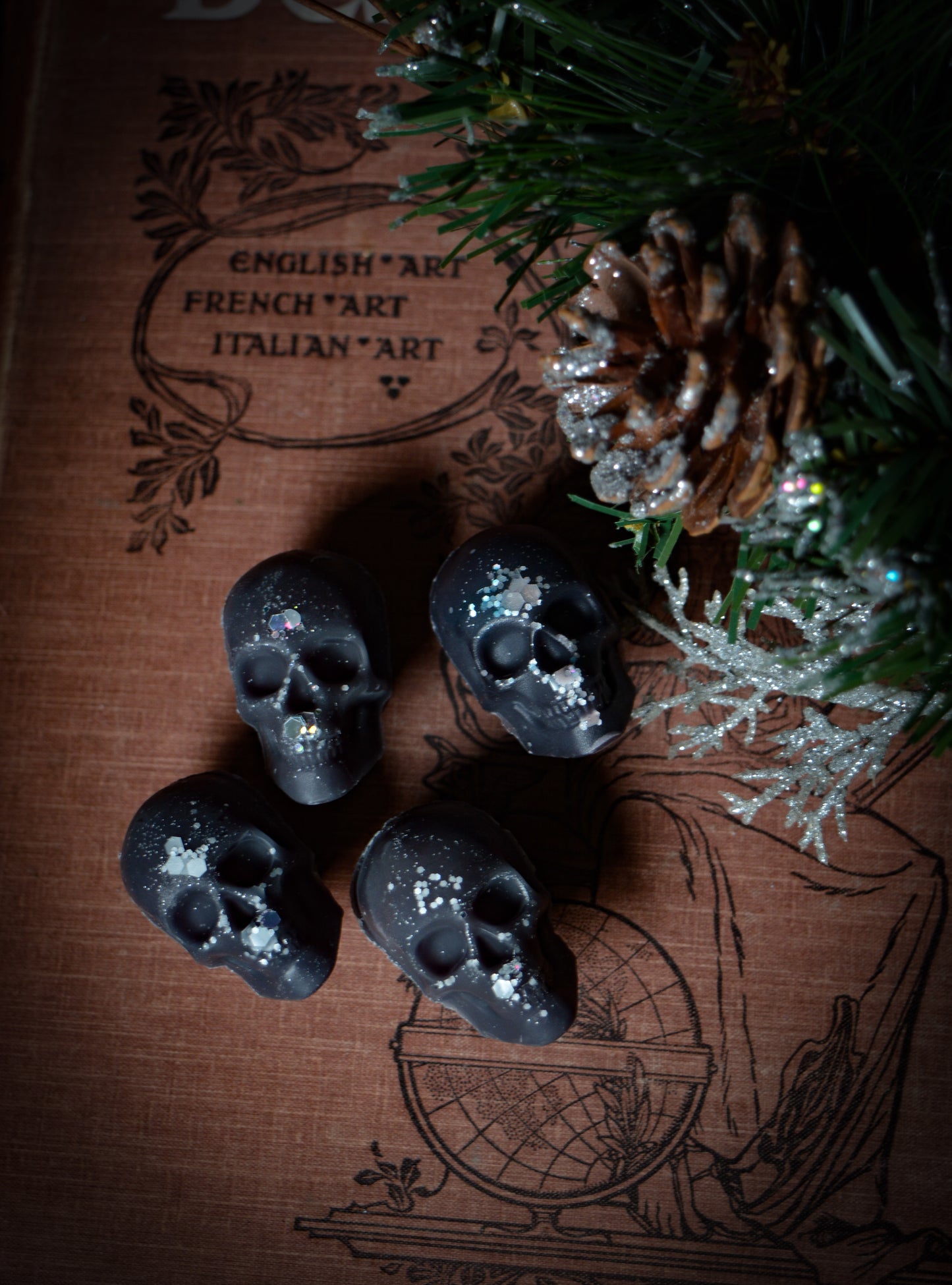 'Midnight Mass' Skull Wax Melts